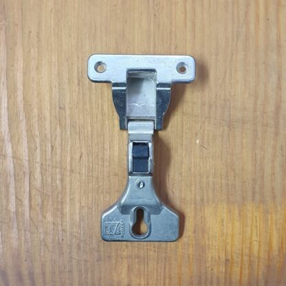 A210 cerniera per mobili