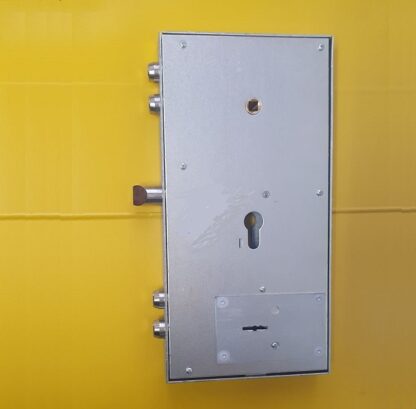 88133Y serratura porta blindata Beta/ Yale - immagine 2